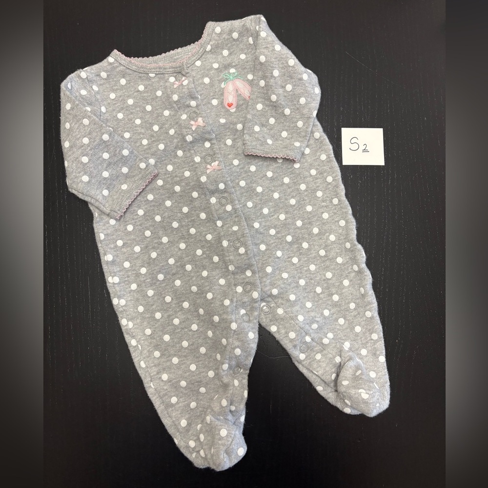 Carter’s 3m Grey Polka Dot Cotton Sleeper